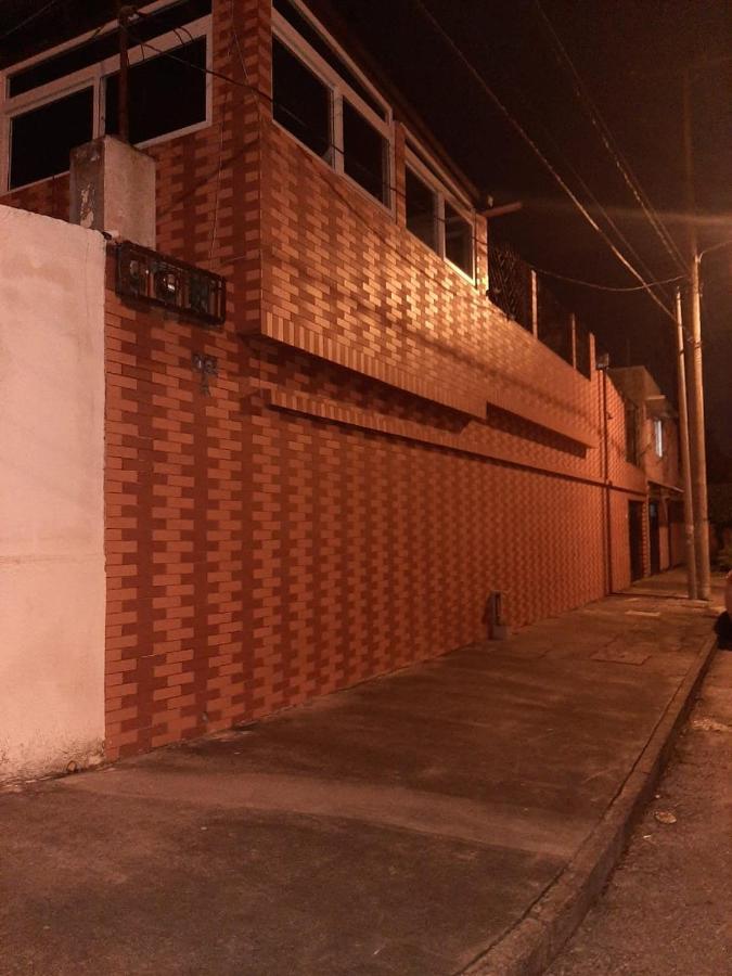 Nirvana 2, Habitacion Doble Con Todos Sus Servicios Guatemala Exterior foto